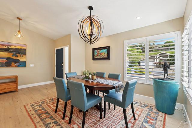 Detail Gallery Image 4 of 51 For 1767 Woodbine Pl, Oceanside,  CA 92054 - 3 Beds | 2 Baths