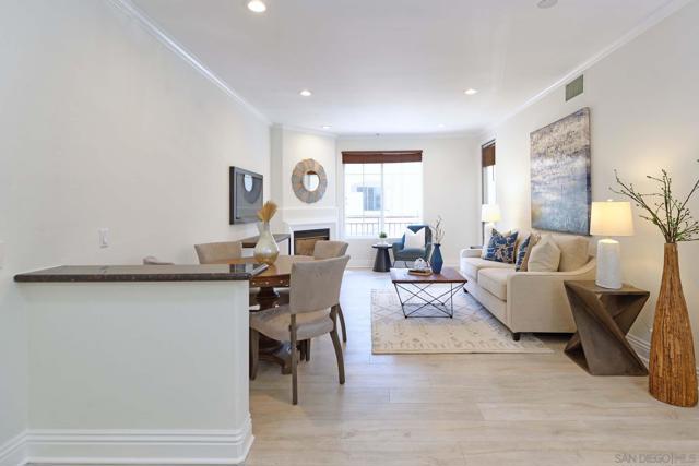 12376 Carmel Country Rd, San Diego CA: https://media.crmls.org/mediaz/f4bb10c8-bce4-4ae4-a058-63810b2c283f.jpg
