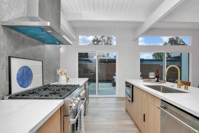 642 Appleberry Drive, San Rafael CA: https://media.crmls.org/mediaz/f4bb4dd0-38c1-464b-93f1-d25776f9e16b.jpg