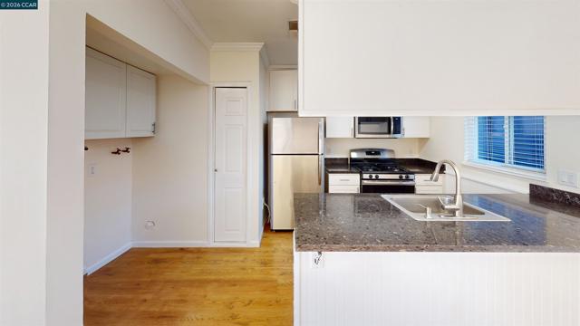 26 El Capitan Ln, Antioch CA: https://media.crmls.org/mediaz/f4bb8319-63dc-456f-9ffa-3edc836c1d07.jpg