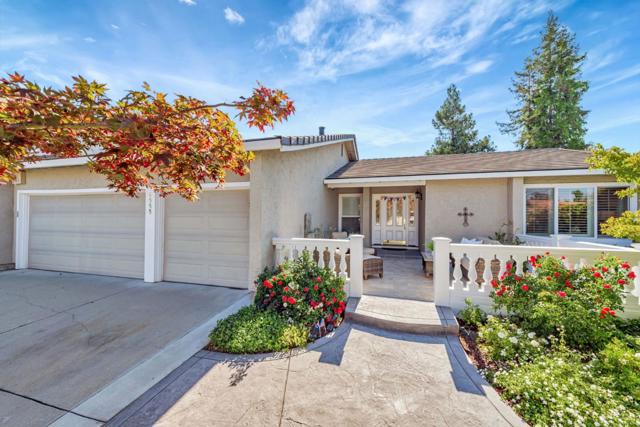 6555 Timberview Drive, San Jose CA: https://media.crmls.org/mediaz/f4bcca9f-07b6-49a0-ad9b-685e50194472.jpg