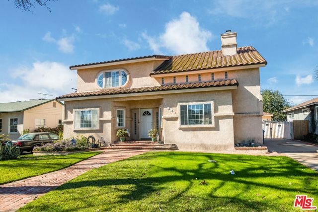 4931 Stern Avenue, Sherman Oaks CA: https://media.crmls.org/mediaz/f4bcd84a-4b7b-4264-9074-849efda38e26.jpg