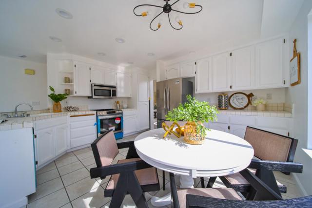 3016 Terrace View, Antioch CA: https://media.crmls.org/mediaz/f4bd0448-4e0b-4c05-9d14-3c8f77c57053.jpg