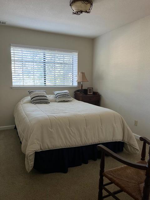 40586 Saddleback Road, Bass Lake CA: https://media.crmls.org/mediaz/f4bd22e0-9bbb-47cc-a6e2-36e96d1ffd62.jpg