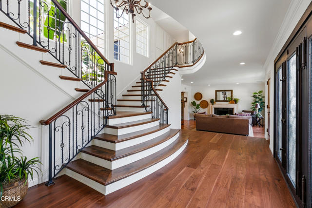 Detail Gallery Image 11 of 75 For 2296 Applewood Ln, Camarillo,  CA 93012 - 5 Beds | 4/1 Baths