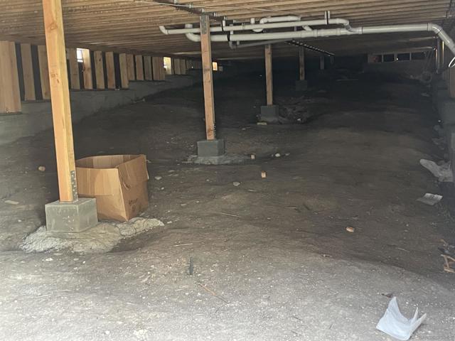 3335 37 S Barcelona St., Spring Valley CA: https://media.crmls.org/mediaz/f4bdb6a4-a4d5-4126-80de-0eccad949fbe.jpg