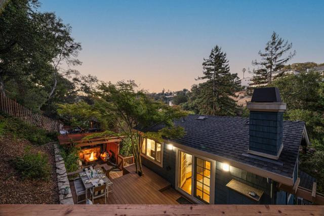 2851 San Juan Boulevard, Belmont CA: https://media.crmls.org/mediaz/f4bddb44-00ca-4ba1-80a8-729f4277001e.jpg