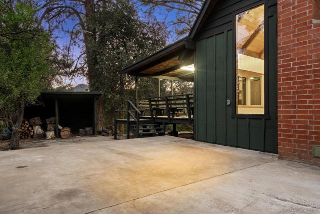 8648 Valley View Trail, Pine Valley CA: https://media.crmls.org/mediaz/f4bea29e-7090-4e6a-9e52-04917b2f852f.jpg