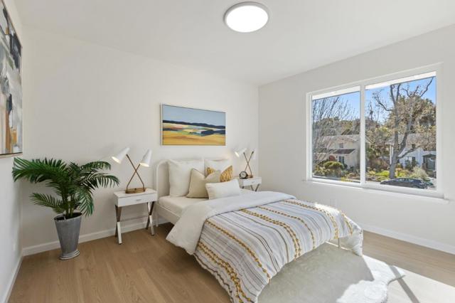 Image 31 of 55 For 868 Laburnum Drive