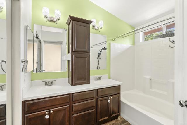 11358 Via Rancho San Diego Unit G, El Cajon CA: https://media.crmls.org/mediaz/f4bf194d-f770-4ff1-820d-b155c97b6109.jpg