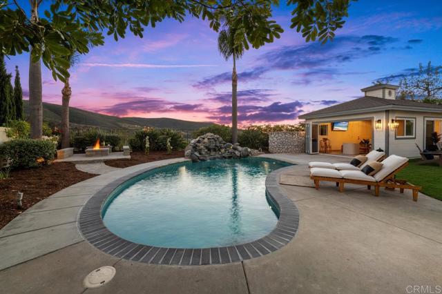 Detail Gallery Image 5 of 64 For 866 Windridge Cir, San Marcos,  CA 92078 - 4 Beds | 2 Baths