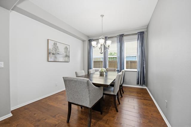 Detail Gallery Image 5 of 24 For 1746 Webber Way, Chula Vista,  CA 91913 - 5 Beds | 3 Baths