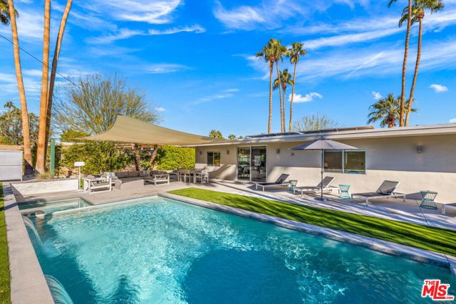 71581 Halgar Road, Rancho Mirage CA: https://media.crmls.org/mediaz/f4bfd44e-42b1-4d4c-ac83-d15130c473b4.jpg