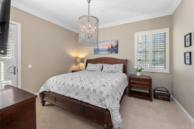 Image 30 of 57 For 15035 Applewood Ct