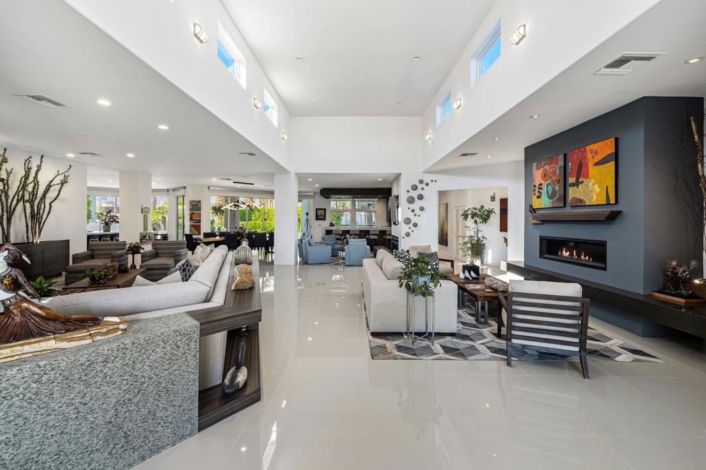 MLS #219138921DA image #1