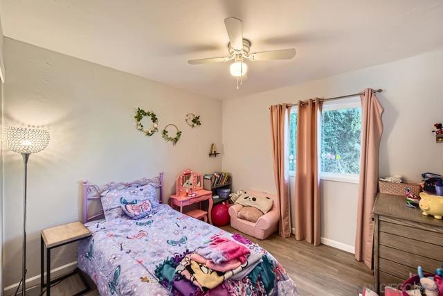9477 Ronnie Ct, Santee CA: https://media.crmls.org/mediaz/f4c237e4-9670-45da-b2ff-72536b14ed87.jpg