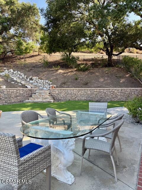 829 Sorrelwood Court, Westlake Village CA: https://media.crmls.org/mediaz/f4c2927e-913c-48dd-bdb8-ab9d819f064c.jpg