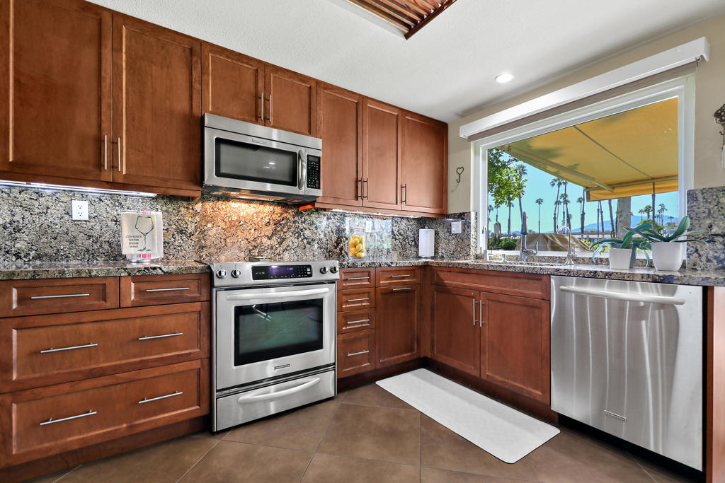 MLS #219137409DA image #10