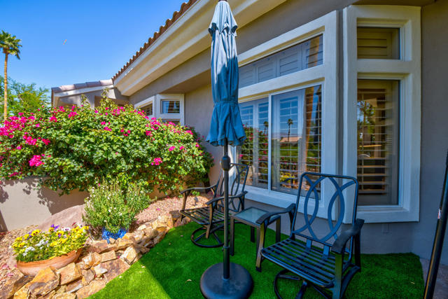 78829 Putting Green Drive, Palm Desert CA: https://media.crmls.org/mediaz/f4c363e4-5cb1-4692-89dd-5b3dbf371d67.jpg