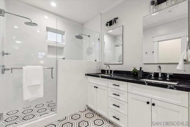 169 Donax Ave, Imperial Beach CA: https://media.crmls.org/mediaz/f4c3714f-5631-4633-b20e-02c4c557c496.jpg
