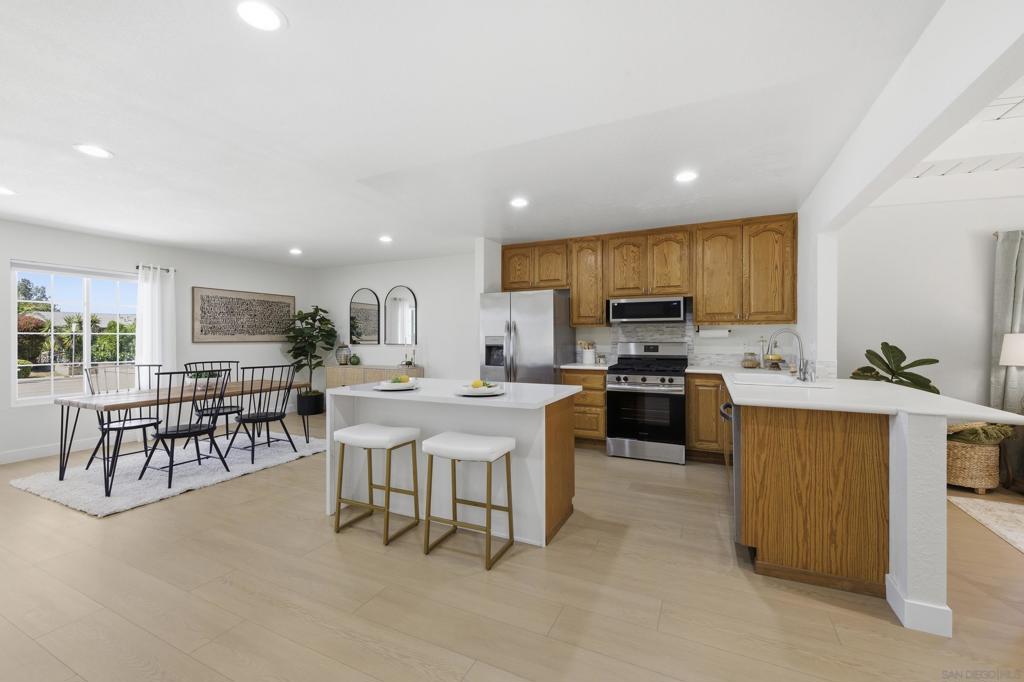 8595 Flanders Dr - photo 7