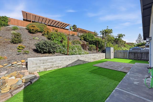 Detail Gallery Image 39 of 39 For 3176 Isabella Dr, Oceanside,  CA 92056 - 2 Beds | 2 Baths