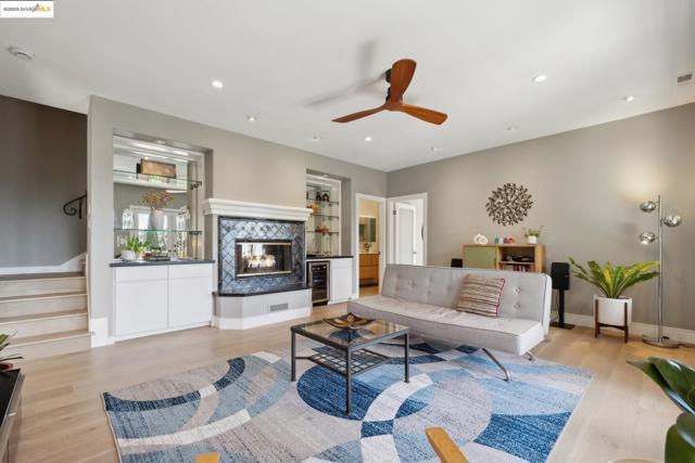 260 Alvarado Rd, Berkeley CA: https://media.crmls.org/mediaz/f4c57475-863d-46b5-85d1-27cbe2943b4b.jpg