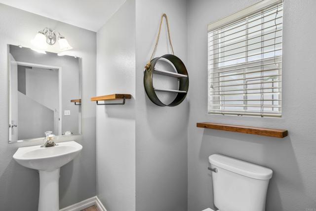 Image 12 of 30 For 5005 Codorniz Way 6