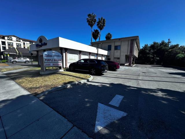 Image 5 of 24 For 998 El Camino Real