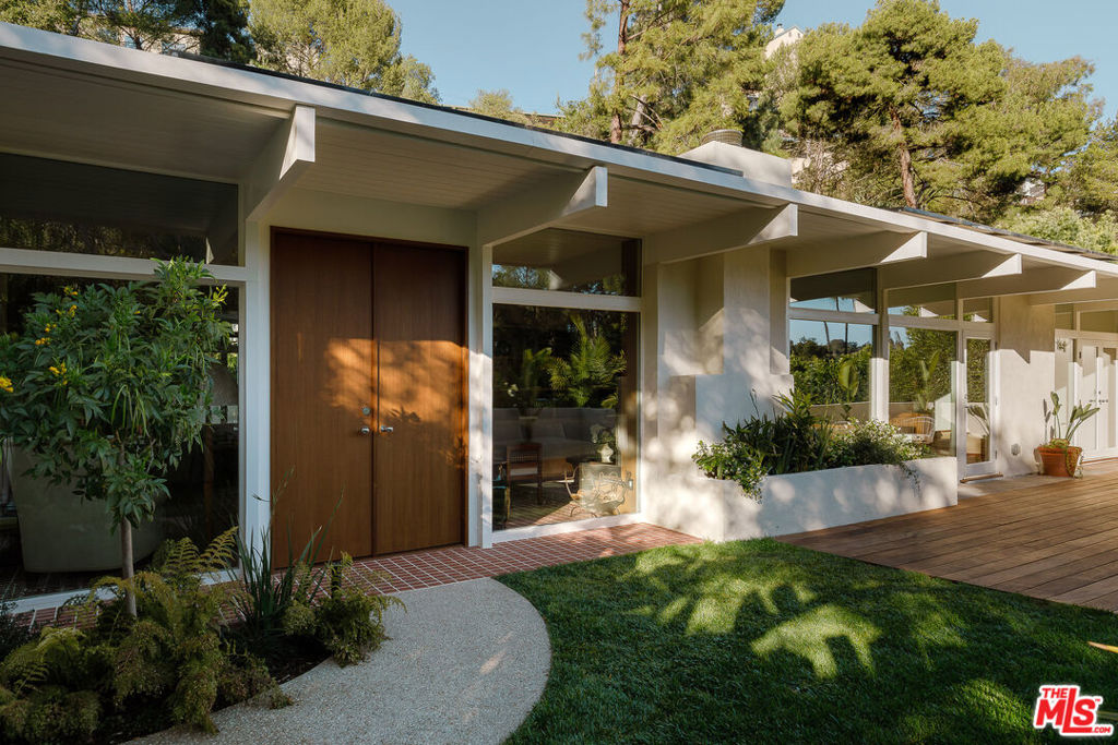 2544 Greenvalley Road