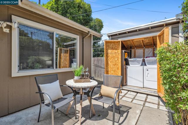 Image 46 of 60 For 3044 Santa Maria Dr