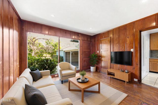 Detail Gallery Image 13 of 25 For 5512 Vantage Ave, Valley Village,  CA 91607 - 2 Beds | 2 Baths