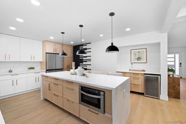 Details for 4716 Murat Pl, San Diego, CA 92117