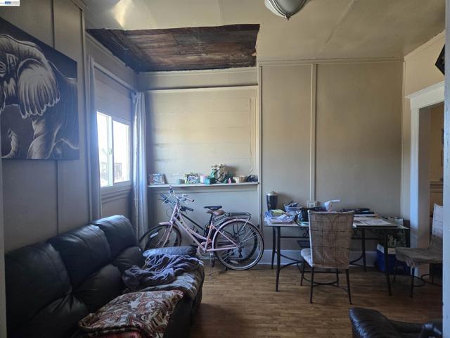 Image 3 of 28 For 1345 53rd Ave