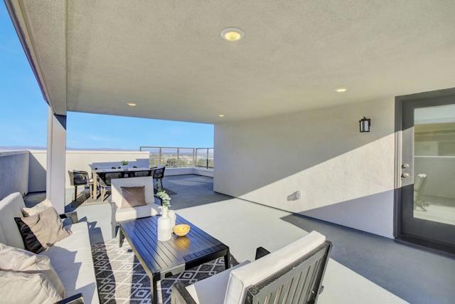 2500 Sage Street, San Mateo CA: https://media.crmls.org/mediaz/f4cd4e68-f22b-4739-bd81-4b66931c810e.jpg