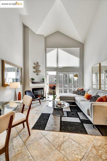245 Perkins ST, Oakland CA: https://media.crmls.org/mediaz/f4cd88ee-225e-4572-a4fb-650f547e19b5.jpg