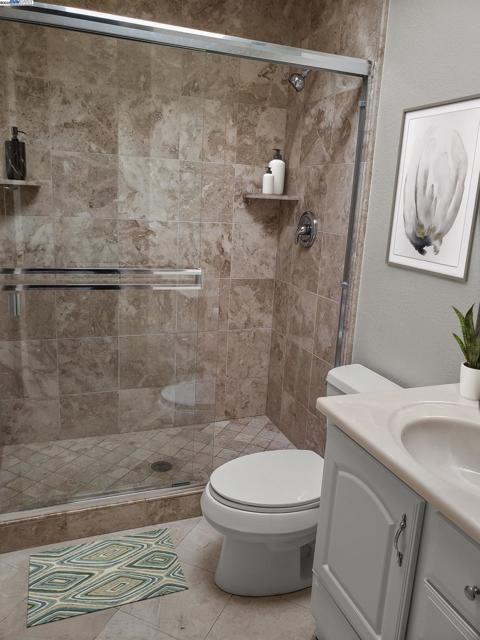 3107 Corona Dr, Davis CA: https://media.crmls.org/mediaz/f4ce2c84-c4e7-4eb2-a0a1-60c3c4e66dae.jpg