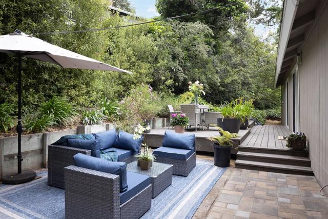 3391 Carpenter Road, Carmel CA: https://media.crmls.org/mediaz/f4ce7e43-6951-436a-ae80-ba9ff23ca125.jpg