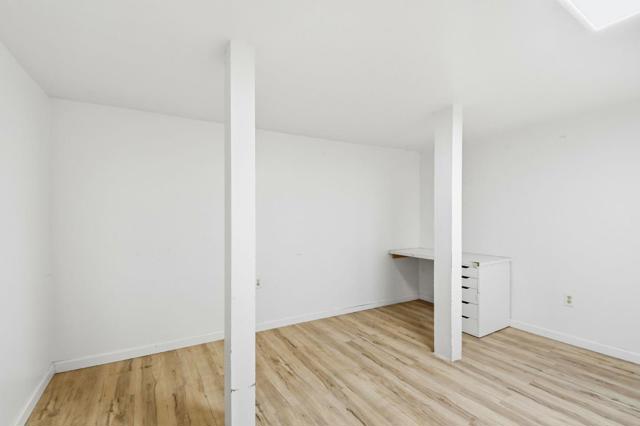 21182122 Mason Street, San Francisco CA: https://media.crmls.org/mediaz/f4cfbb56-ee54-4f82-a441-4c9906ad4c0f.jpg