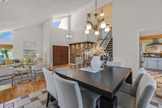 Image 6 of 42 For 45421 Parkmeadow Dr