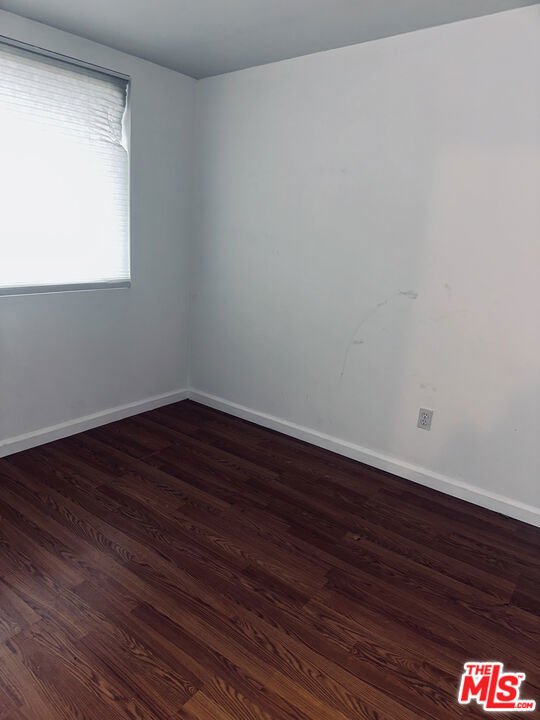 1204 Smith Place, Long Beach, California 90806, 3 Bedrooms Bedrooms, 0 ,1 BathroomBathrooms,Single Family Residence,For Sale,Smith,0,25631795