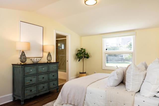 1051 Ocean View Boulevard, Pacific Grove CA: https://media.crmls.org/mediaz/f4d3b57e-ddbb-4609-971d-baea832e2f88.jpg
