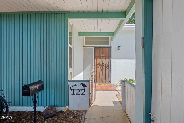 Detail Gallery Image 3 of 24 For 122 Kinman Ave, Goleta,  CA 93117 - 3 Beds | 1/1 Baths
