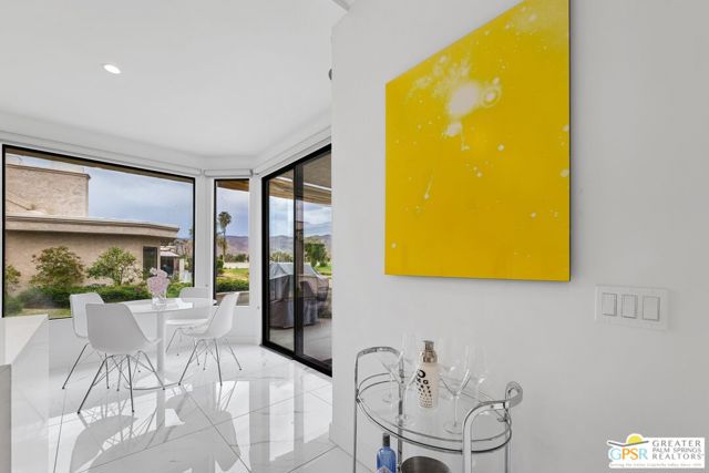 68095 Seven Oaks Place, Cathedral City CA: https://media.crmls.org/mediaz/f4d55afb-9e40-427f-9750-c1d45ae9de20.jpg