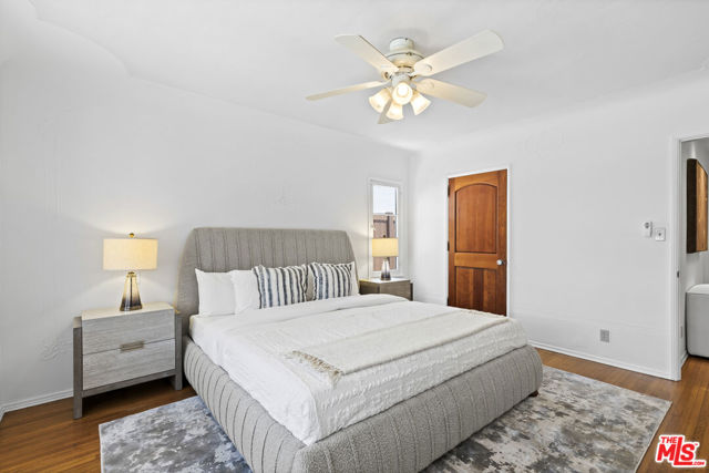 1335 S Sierra Bonita Avenue, Los Angeles CA: https://media.crmls.org/mediaz/f4d57069-f5c6-4ab3-a596-0ecc22998623.jpg