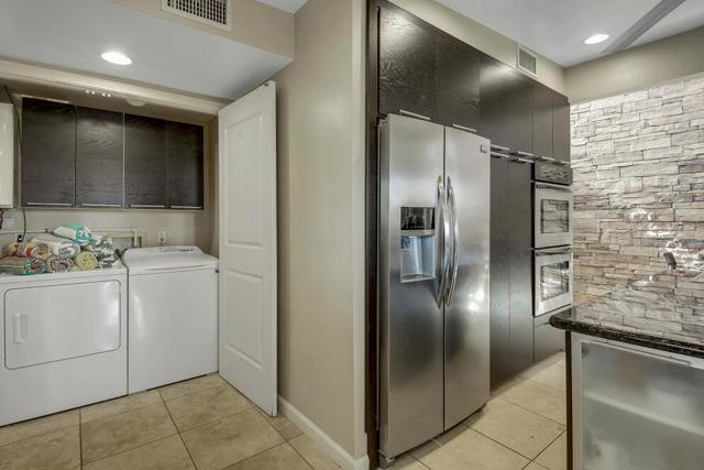 52883 Eisenhower Drive, La Quinta CA: https://media.crmls.org/mediaz/f4d5d928-72b2-47ee-8c59-a0019d3eea60.jpg