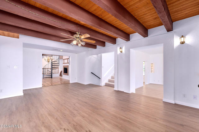 751 Wildwood Avenue, Thousand Oaks CA: https://media.crmls.org/mediaz/f4d65bc4-8c5a-4f00-adb2-a6260ddf89b2.jpg