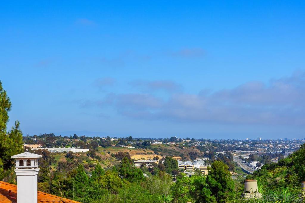 https://media.crmls.org/mediaz/f4d7072c-8984-4533-99a6-96b09473bf5b.jpg?preset=X-Large