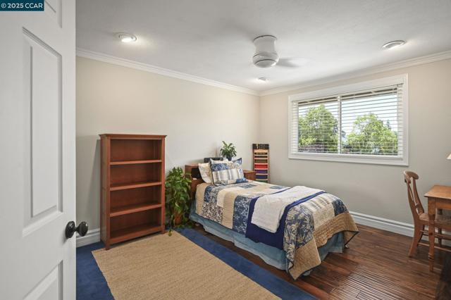 635 Canyon Crest Rd. E., San Ramon CA: https://media.crmls.org/mediaz/f4d7b49a-f9b7-4595-827a-6dbf0d04b407.jpg