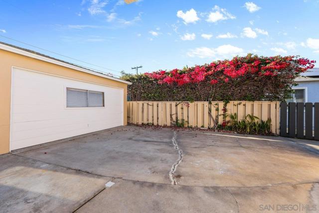 Image 50 of 56 For 3321 Zola Street